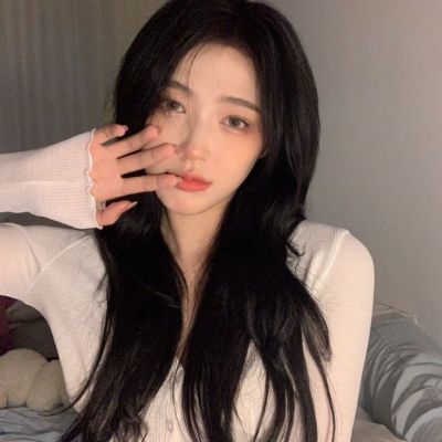 气质女人味的微信头像(优选38张)