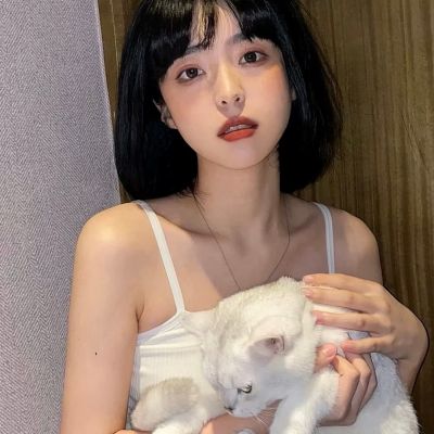气质女人味的微信头像(优选38张)