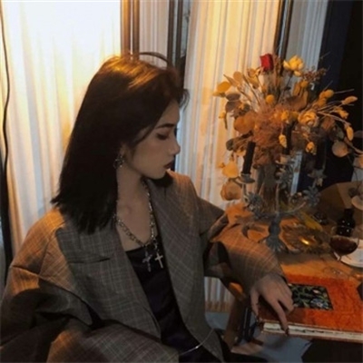 有品位的微信女人头像(共20张)