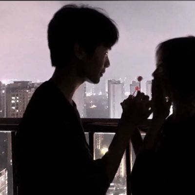 很甜很撩人的情侣头像(优选40张)