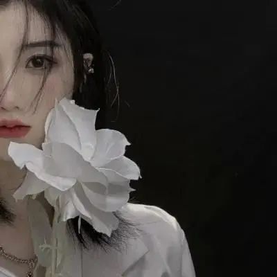 低调不像情头的好看头像(20张)
