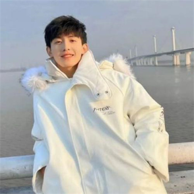 浪漫又很精致甜蜜十足的情头(优选24张)