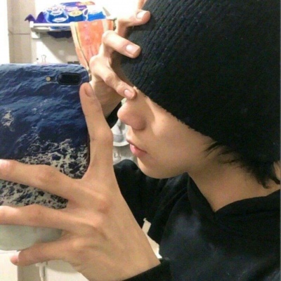 最新版2023男生搞怪手机控头像大全(优选22张)