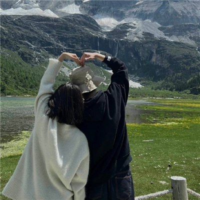 很恩爱的又很幸福的好看双人情头(22张)