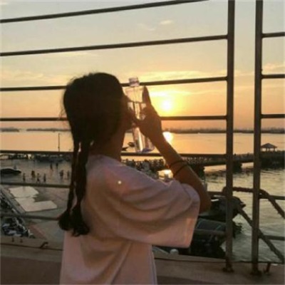 微信女生意境背影头像图片(共44张)