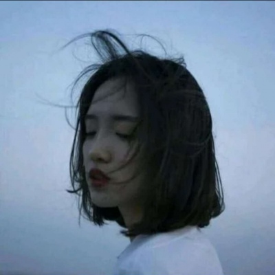 伤感唯美女生头像合集(精选34张)