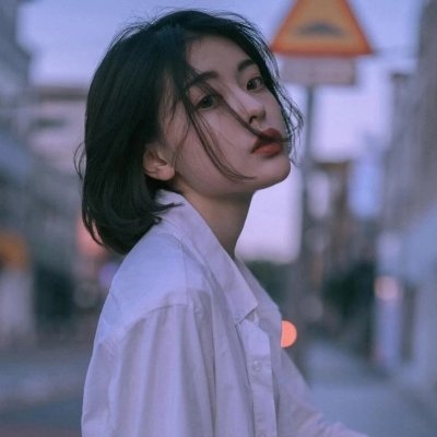 伤感唯美女生头像合集(精选34张)