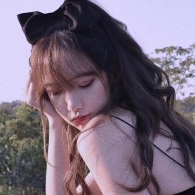 伤感唯美女生头像合集(精选34张)