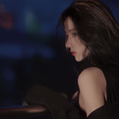 伤感唯美女生头像合集(精选34张)