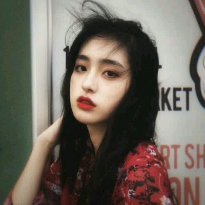 伤感唯美女生头像合集(精选34张)