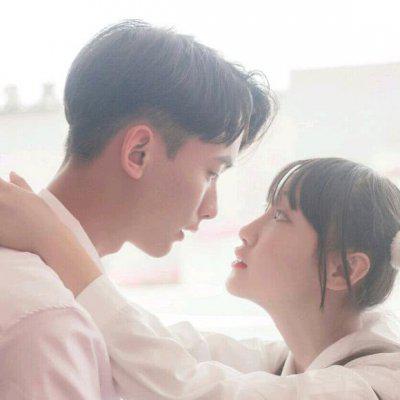 低调恩爱情侣头像一对两张(精选32张)