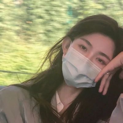 高清好看的2023可爱女头图片(共40张)
