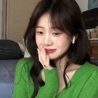 高清好看的2023可爱女头图片(共40张)