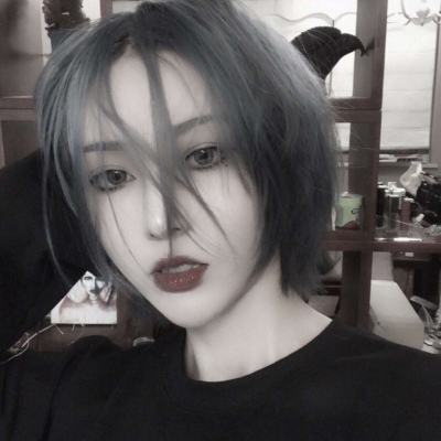 高清好看的冷艳头像女生超拽高雅图片(共40张)