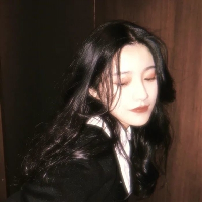 高清好看的冷艳头像女生超拽高雅图片(共40张)