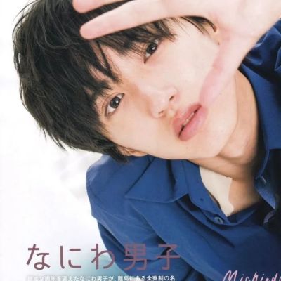 高清蓝色系男生头像真人图片(精选30张)