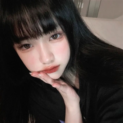 又美又酷的女生头像(共35张)