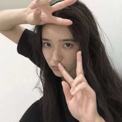 又美又酷的女生头像(共35张)