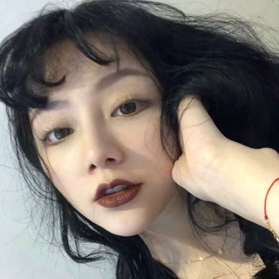 又美又酷的女生头像(共35张)