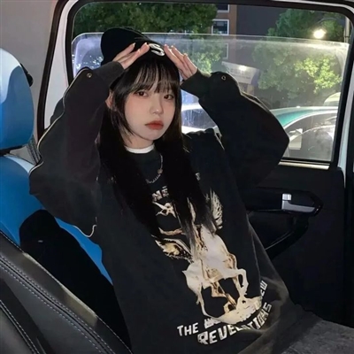 又美又酷的女生头像(共35张)