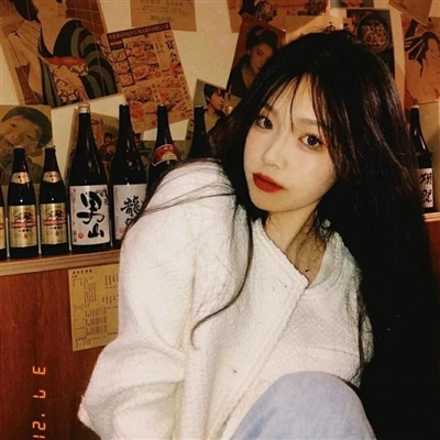 又美又酷的女生头像(共35张)
