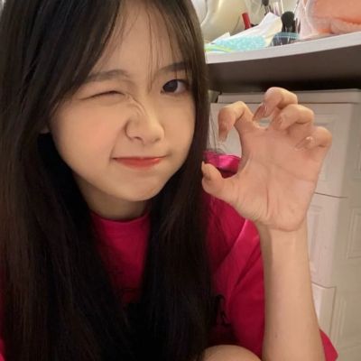 干净纯欲女头像(精选20张)