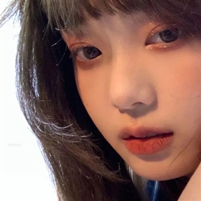很优质的也很好看的美女微信头像(42张)