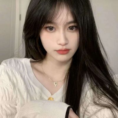 很优质的也很好看的美女微信头像(42张)