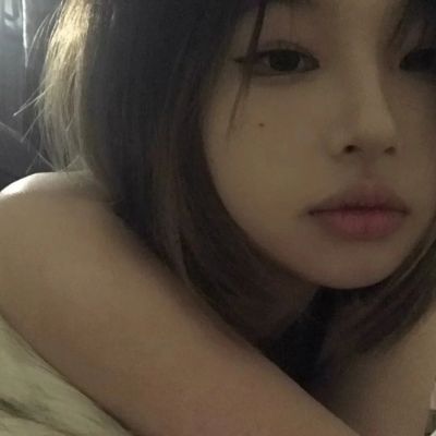 很优质的也很好看的美女微信头像(42张)