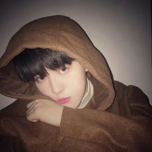 超拽颓废男生头像(24张)
