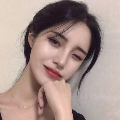 高清好看的高冷霸气长发真人女头图片(精选34张)