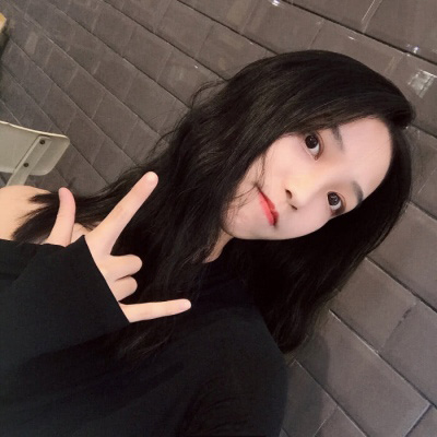 高清好看的高冷霸气长发真人女头图片(精选34张)