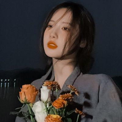 2023成熟女人味的微信头像图片(共39张)