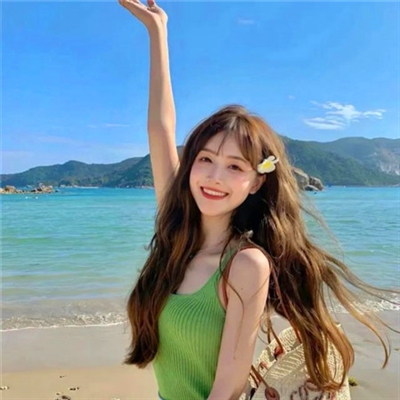 高清好看的纯欲头像女生个性图片(42张)