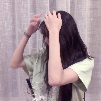 女生傻傻的头像(共40张)