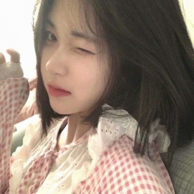 女生傻傻的头像(共40张)