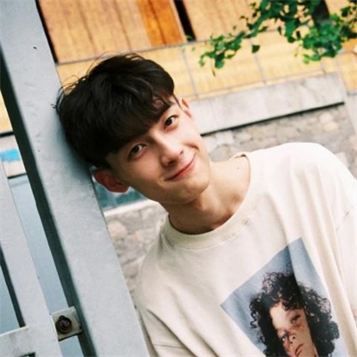 高清阳光清新又帅气的男头图片(精选50张)