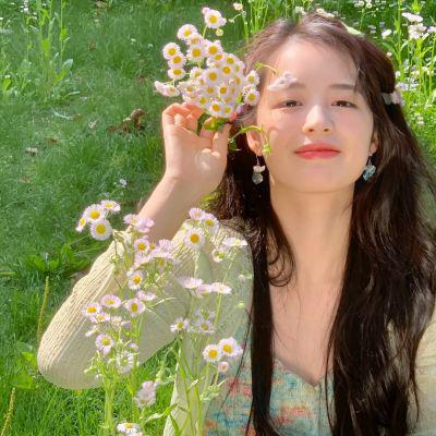高清好看的绿色系原宿风女头图片(精选46张)