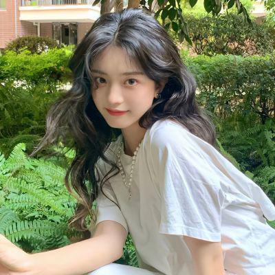 高清好看的绿色系原宿风女头图片(精选46张)
