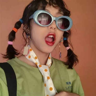 高清好看的绿色系原宿风女头图片(精选46张)