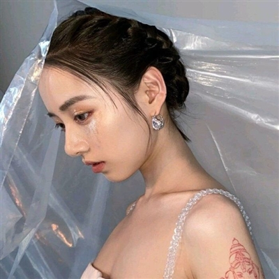 女生头像霸气超拽丧系图片(共48张)