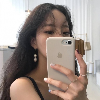 高清好看的手机控头像女超拽可爱图片(优选24张)