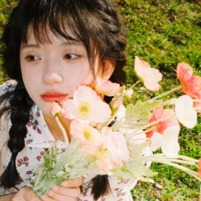 女生2023唯美有意境小清新头像(优选36张)