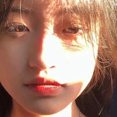 女生2023唯美有意境小清新头像(优选36张)
