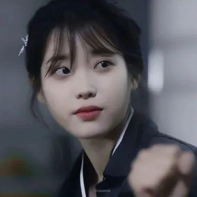 qq超拽高冷霸气女生头像(优选48张)