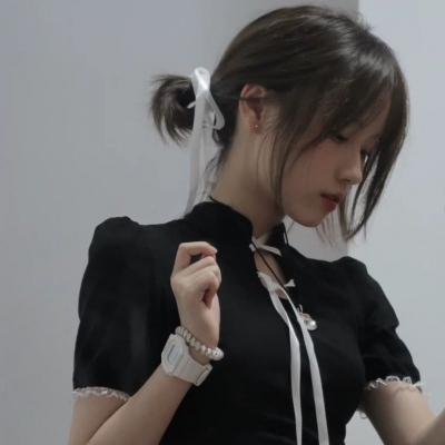 抖音优质高质量女生头像图片(33张)