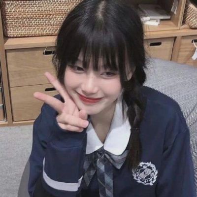 抖音优质高质量女生头像图片(33张)
