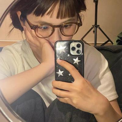 抖音优质高质量女生头像图片(33张)