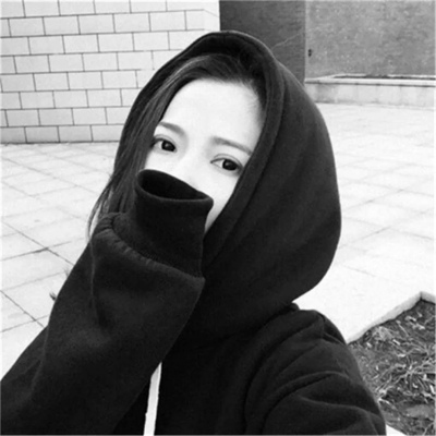 黑白女生微信头像大全(精选40张)