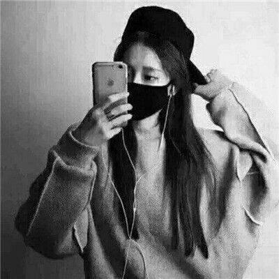 黑白女生微信头像大全(精选40张)